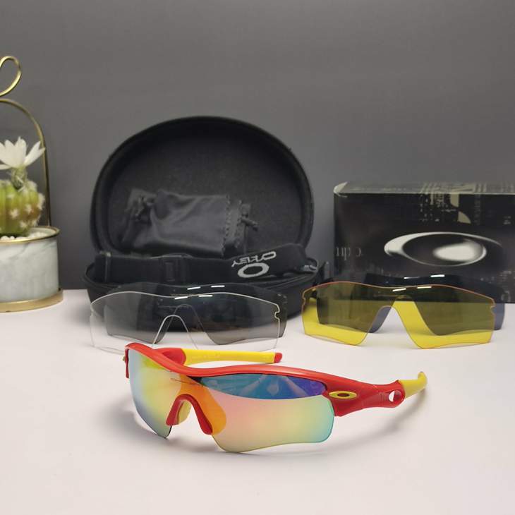 Picture of Oakley Sunglasses _SKUfw66124415fw